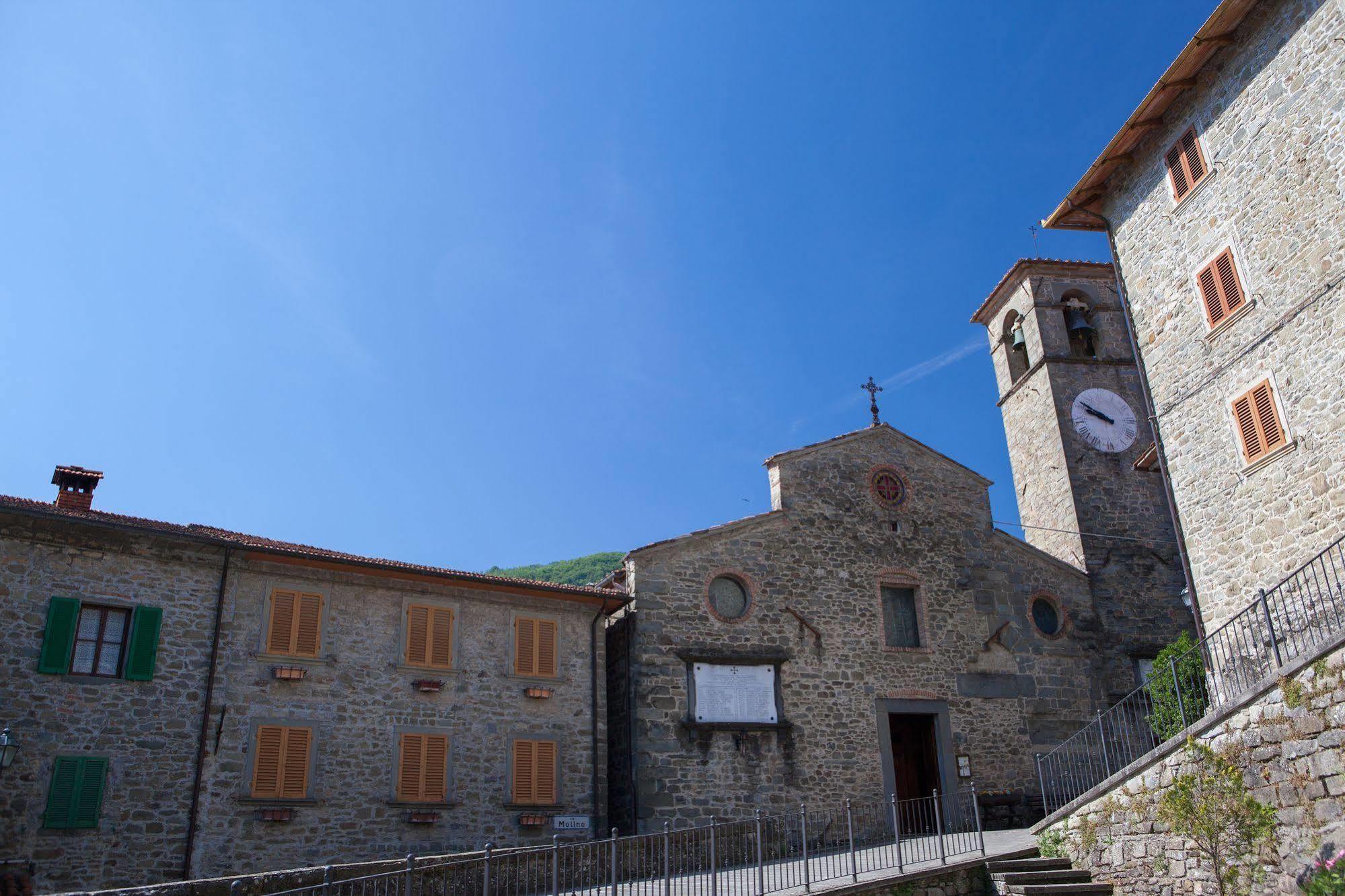 Borgo Dei Corsi Holiday House Reggiolo Eksteriør bilde