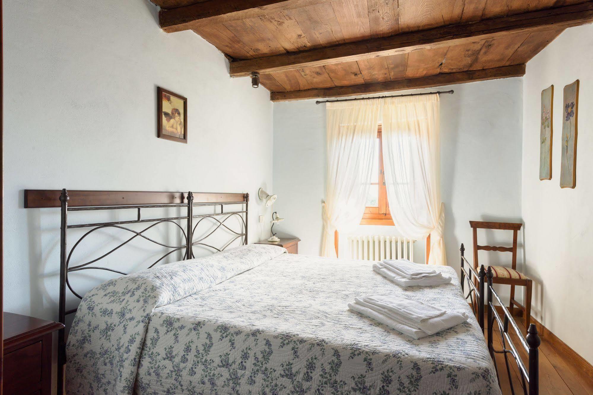 Borgo Dei Corsi Holiday House Reggiolo Eksteriør bilde