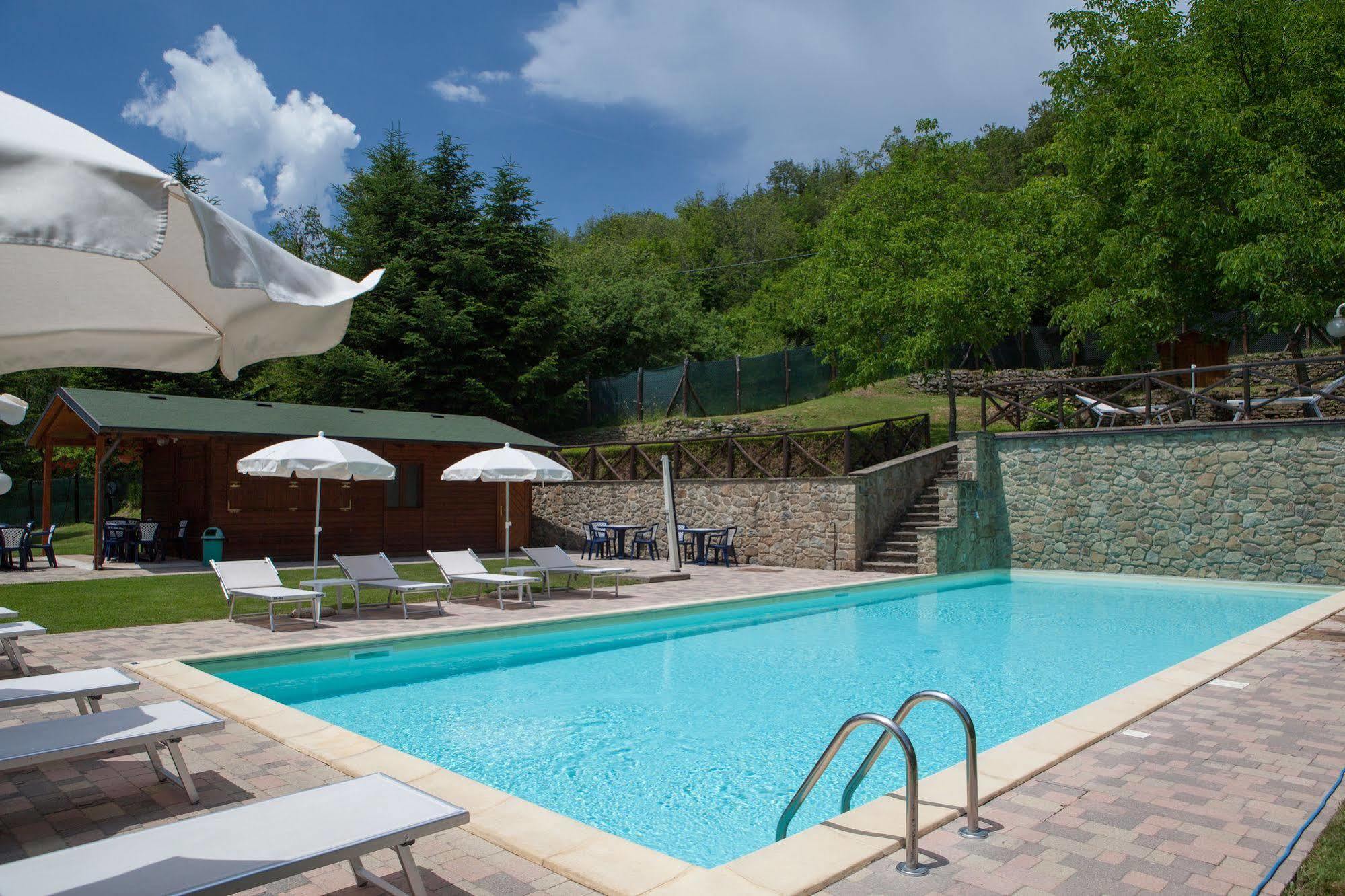 Borgo Dei Corsi Holiday House Reggiolo Eksteriør bilde